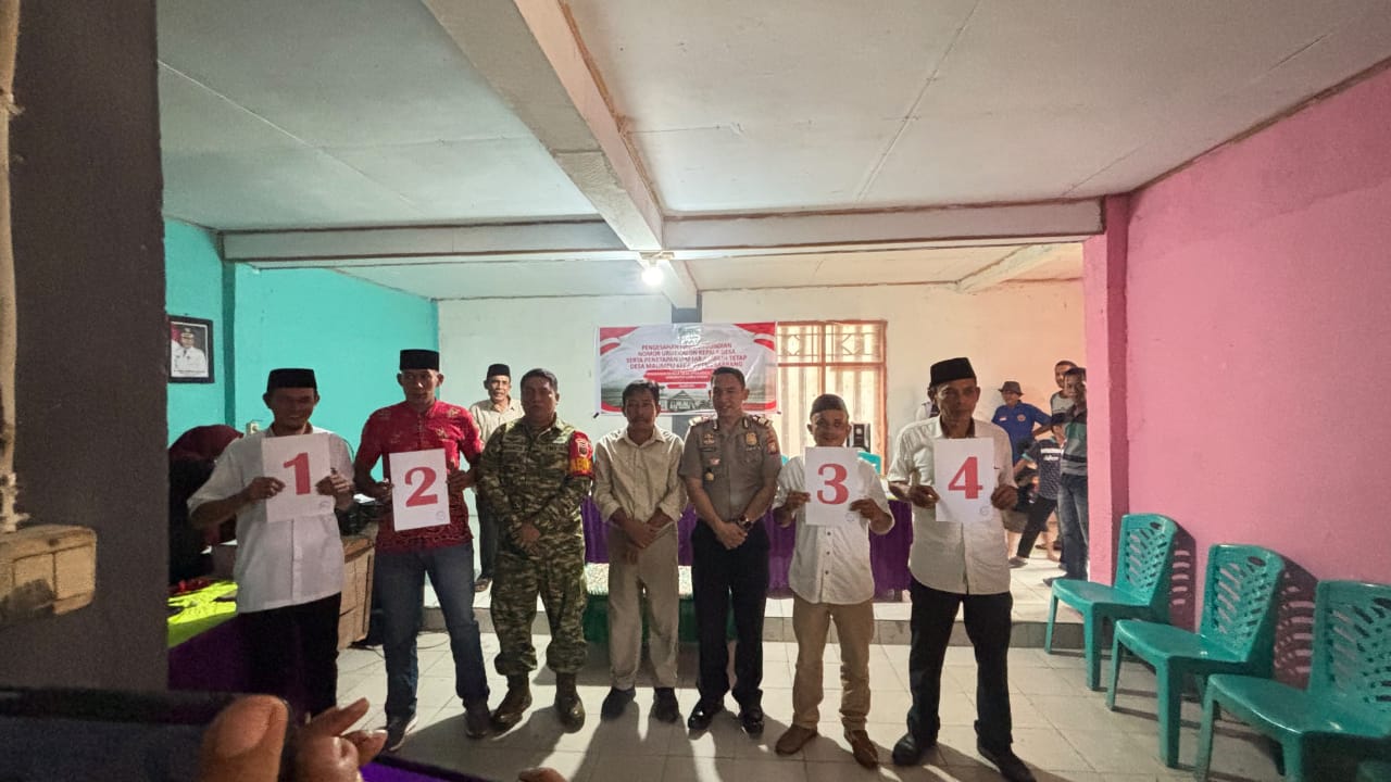 CAMAT SABBANG MENGHADIRI RAPAT PLENO PILKADES DESA MALIMBU